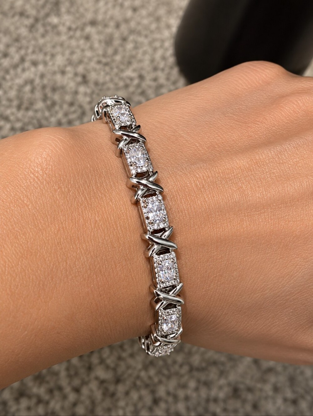21kwgp Dubai Jewelry Elegant Silver Bracelet for Women